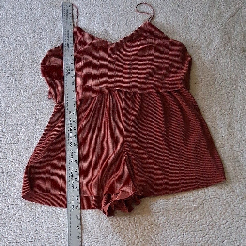 Silence + Noise Terracotta Sleeveless Romper - Picture 4 of 6